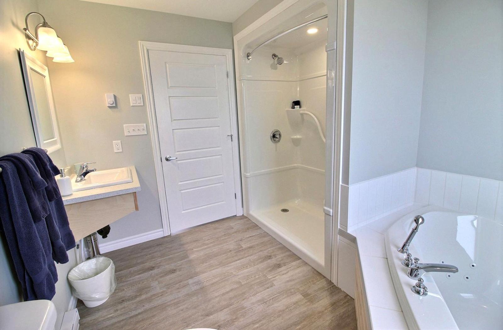 Cavendish Bosom Buddies Cottage Resort Екстер'єр фото