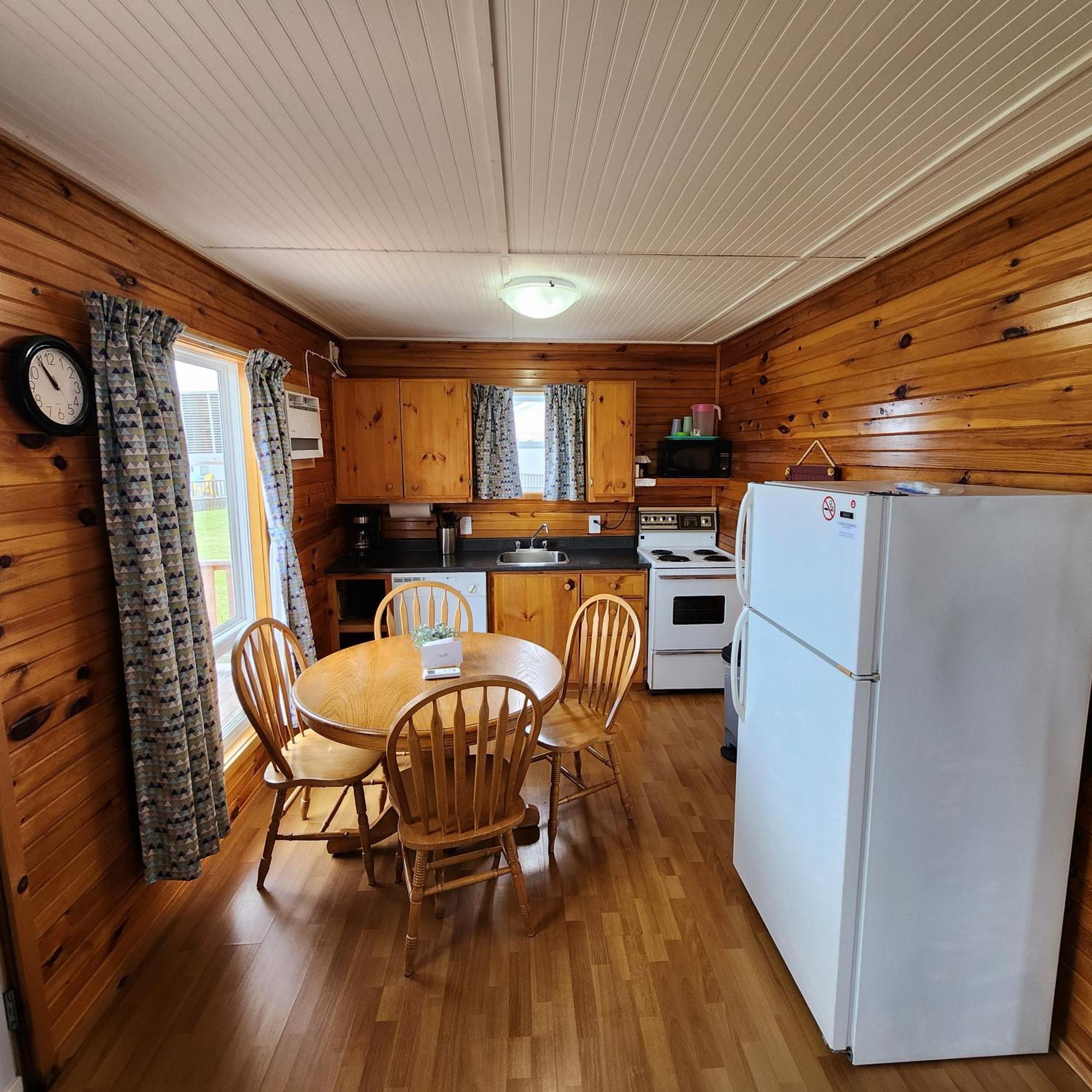 Cavendish Bosom Buddies Cottage Resort Екстер'єр фото